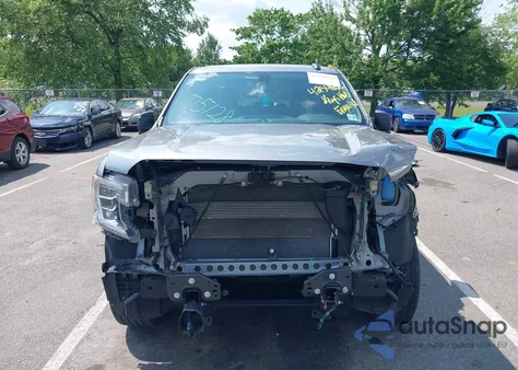 2022 GMC Sierra 1500 Limited 4Wd Short Box Elevation z USA, uszkodzony, nr VIN 3GTU9CED2NG132166